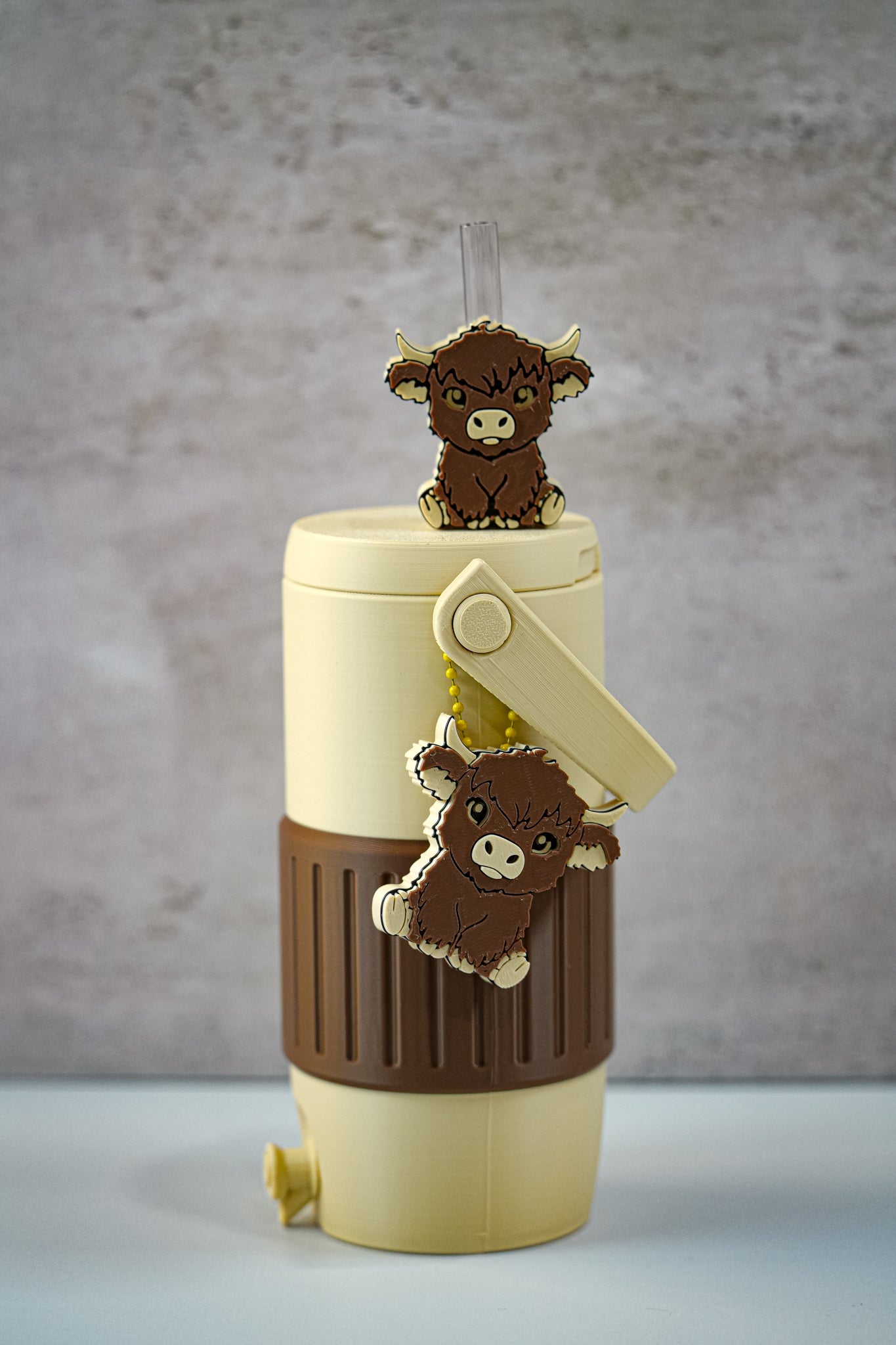 Highland Cow Bottle Topper & Bottle Opener
