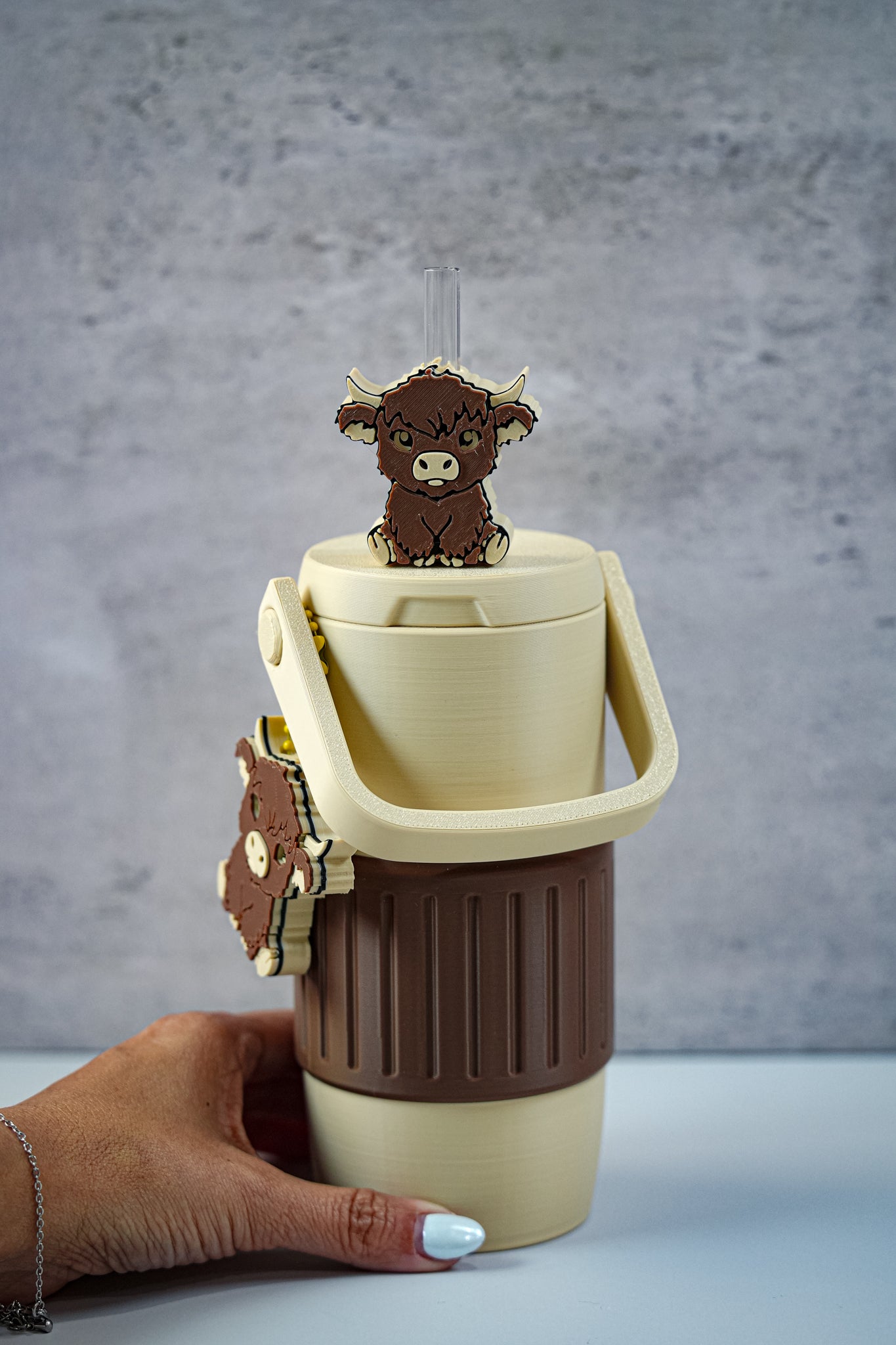 Highland Cow Bottle Topper & Bottle Opener